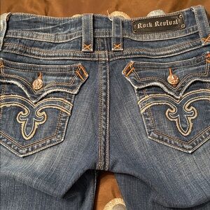 Rock Revival Women's Medium Blue Flared Jeans
Size 31x 32